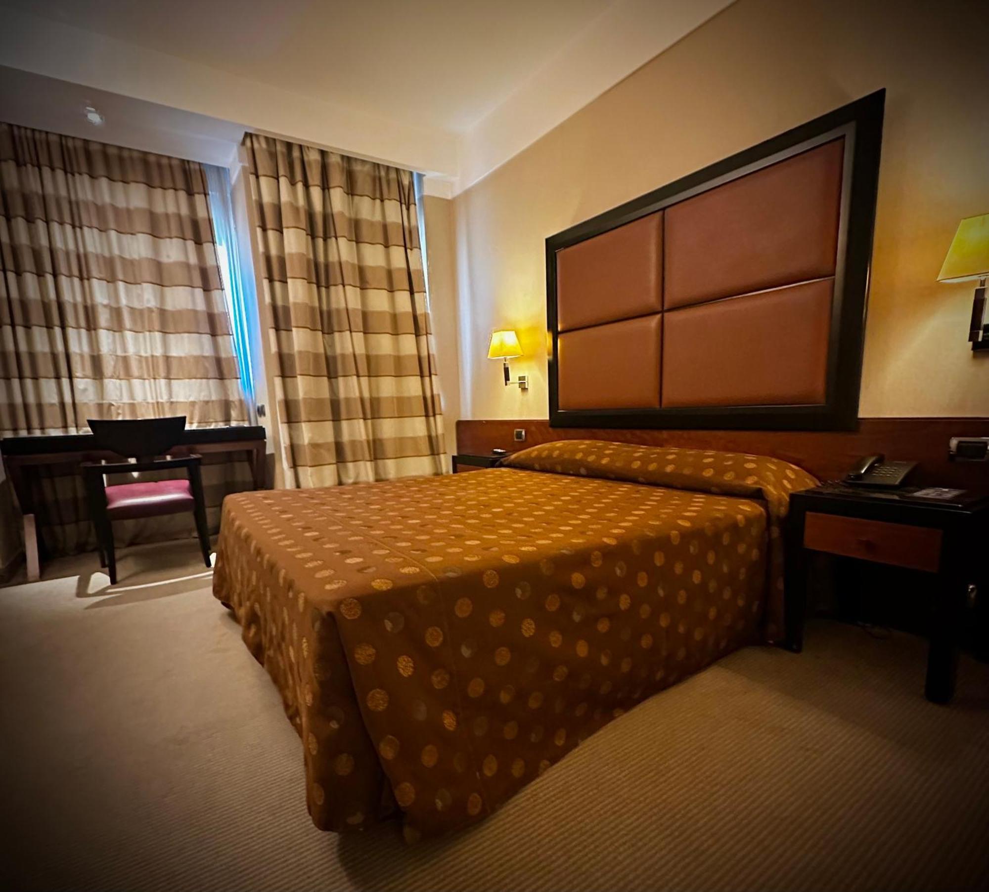 Ergife Palace Hotel Рим Экстерьер фото