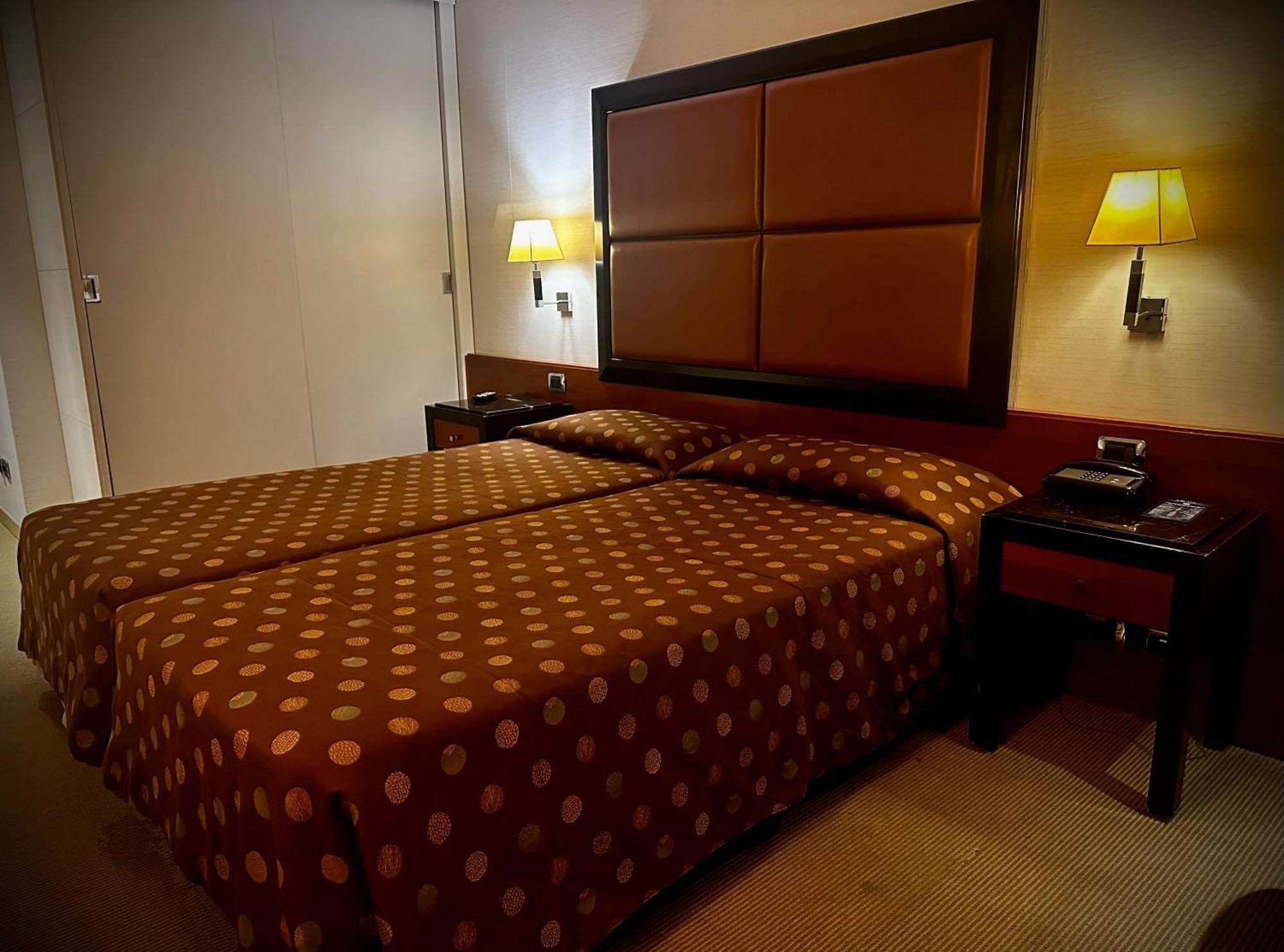Ergife Palace Hotel Рим Экстерьер фото