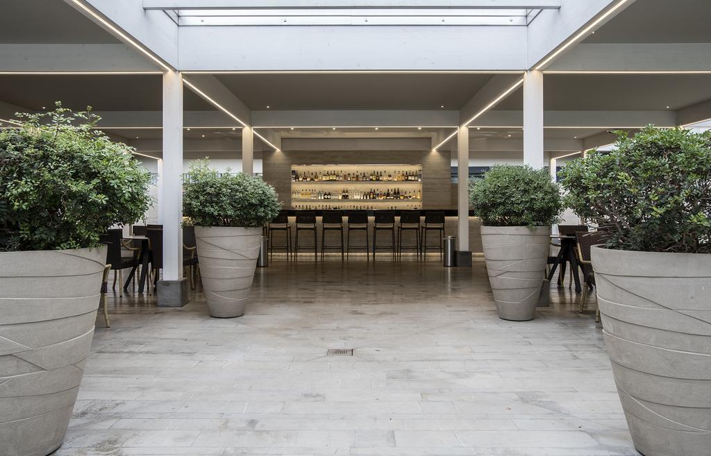 Ergife Palace Hotel Рим Экстерьер фото
